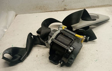 2012-2015 Volkswagen Passat Front Driver Seat Belt Retractor Assembly Black OEM picture