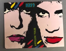 Vintage KISS Asylum Official Tour Book - Merch Program Gene Simmons Concert 1985 picture