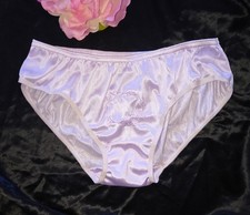 Vintage 100% Silky Shiny Double Nylon Gusset Bikini Panties NWOT  Size: S/M 💜 picture