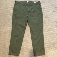 GAP Essential Khaki Men’s Green Straight Fit Twill Cotton Pants Size 36 picture