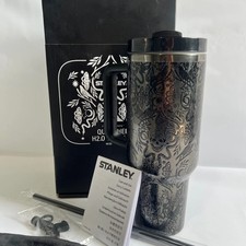 Stanley Halloween Quencher H2.0 FlowState Tumbler | 40oz – Deadly Damask picture