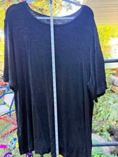 Vikki Vi Black Plus Size 2X T-Shirt picture
