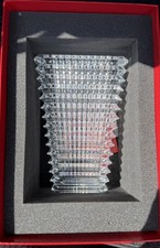 Baccarat Eye Vase Rectangular, Clear picture