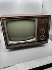 Vintage 1979 GE 12XB9114W Performance Portable Black & White TV Tested Works picture