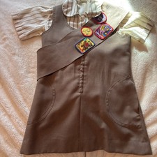 Vintage Brownie Girl Scout Uniform Size 8 Dress & Blouse W/Sash, Badges and Pin picture