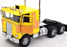 1/18 ROAD KINGS PETERBUILT PACEMAKER  YELLOW/BROWN BRAND NEW IN UNOPENED BOX... picture