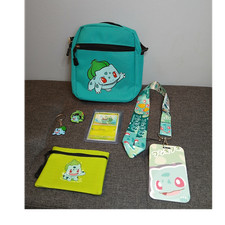 Pokémon Bulbasaur Accessory Bundle - Bag Keychain ID Lanyard Pin Card 001/165 picture