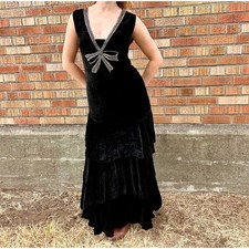 Antique 1920s Black silk Velvet tiered drop waist Maxi gown Beaded Bow Gown Noir picture