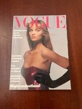 British Vogue December 1986 Christy Turlington Tatjana Patitz Yasmin Le Bon picture
