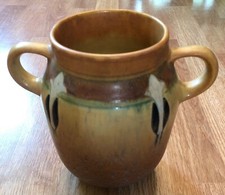 Vintage 1931 Roseville Pottery Monticello Art 560 2 Handled Vase 6