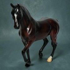 Classic Breyer Reeves Horse - Dark Brown With White Markings picture