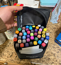 WELLOKD 48pcs Multicolor Dual Tip Craft Art Markers Set w/ Black Zipper Case picture