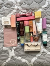 Assorted Travel/Sample Makeup & Skincare Lot: mix of luxury and drug store picture