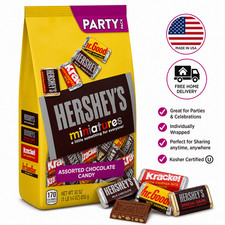 HERSHEY’S Miniatures Assorted Chocolate Candy Party Pack 30 oz Assorted Chocolat picture