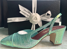 New 26K Chanel Green Turquoise Iridescent Crocodile Embossed Slingbacks Shoes 40 picture