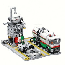 General Jim’s Chemical Plant Loading Station 721PCS City Building Set picture