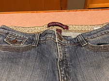 Gloria Vanderbilt Women's Size 12 Light Wash Straight Blue Denim Jeans 5-Pocket picture