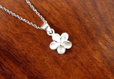 Hawaiian Jewelry 925K Sterling Silver 10mm Plumeria Pendant Necklace SP44901 picture