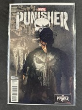 PUNISHER #218 Jon Bernthal TV Photo Variant  Marvel Netflix color rub on back picture