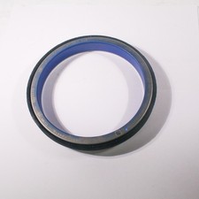 3685173 CRANKSHAFT SEAL - FRONT Suitable For Cummins Shipping from Texas or Mia picture