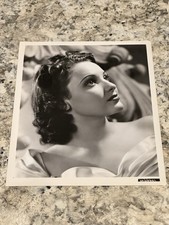 Vintage 1940s Linda Darnell 8x10  Publicity Photo Hollywood Portrait picture