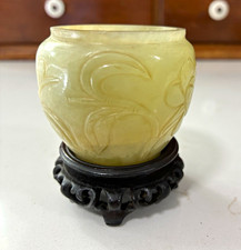 A VERY NICE CHINESE 17TH-18TH CENTURY YELLOW LIGHT CELEDON JADE JAR picture