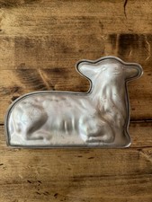 Nordic Ware Vintage 3D Lamb Cake Pan Mold 2-Piece Aluminum 11.5” Easter Spring picture