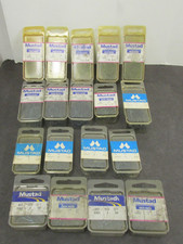 18 BOXES VARIOUS SIZES & STYLES MUSTAD NORWAY FINE WIRE BLUE HOOKS 3262 & 3263 picture
