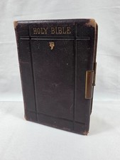 Antique Victorian Holy Bible c1870s Leather Clasp Maps George Eyre Provenance picture