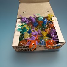 Vintage Finger Monster Puppets Store Counter Display Box & Rubber Jigglers Full picture