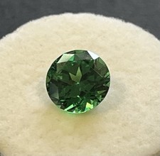 Natural Tsavorite Garnet Gemstone 2.65 Carats. picture