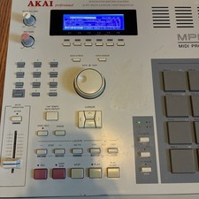 Akai MPC2000 MIDI Production Center. Version 1.72 OS***REFURBISHED*** picture