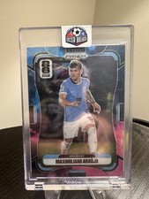 2025-26 Panini Prizm World Cup - Maximiliano Araujo Choice Nebula 1/1 picture