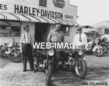 1951 HARLEY DAVIDSON MOTORCYCLE DEALERSHIP 8X10 PHOTO GREAT SALES SERVICE SIGN picture