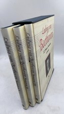 Ludwig van Beethoven: 32 Piano Sonatas Urtext Ludwig van Beethoven Hardcover ... picture