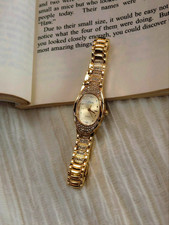 Women’s Gold Tone Oval Quartz Watch Rhinestone Bracelet Vintage Style picture