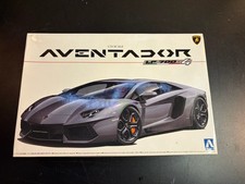 Aoshima Lamborghini Aventador LP700-4 MODEL KIT 1/24 Scale USED Shell Painted picture