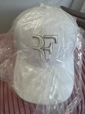 [Brand new/unworn] RF Uniqlo white cap - newly released picture