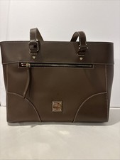 RARE NWOT Dooney & Bourke Beacon Large Mila Tote Read picture