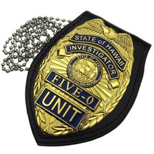 US Hawaii Five-0 Badge Hawaii 5 o Badge & Chain Belt Leather Badge Holder picture