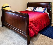 Havertys Queen Sleigh Bed Frame Complete – Headboard, Footboard, Rails & Support picture