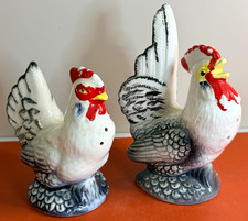 Rooster Hen Salt Pepper Shakers Set Ceramic Chicken Pair Vintage Japan Time Worn picture