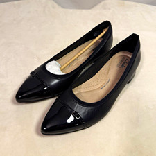 Clarks Collection Black Leather Cap Toe Buckle Pointed Slip On Flats US 9 D picture