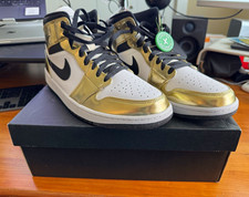 Jordan Air Jordan 1 Mid SE Metallic Gold Black White 2020 DC1419-700 picture