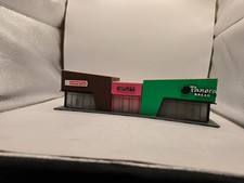 FAMOUS RESTARAUNTS STRIP MALL ASSEMBLED POD HO SCALE BUILDING/DIORAMA picture