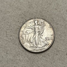 1945 P Walking Liberty Half Dollar Choice BU Uncirculated Silver US Coin RI5 picture