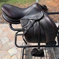 2019 Voltaire Palm Beach Saddle Unisex 17 Brown Crystal Logo Jumping 2A Flap picture