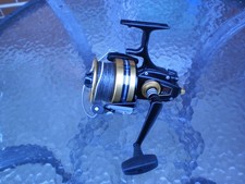Penn 9500SS Heavy Duty High Speed 4.2:1 Spinning Reel-USA  Black/Gold- A Beauty picture