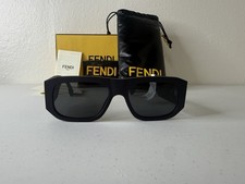 Fendi  FE 40106 I Logo Black Injected Sunglasses Italy - Unisex (S16) picture