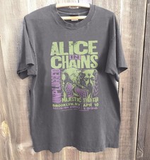 Alice In Chains Vintage Grunge Band Graphic Tee picture